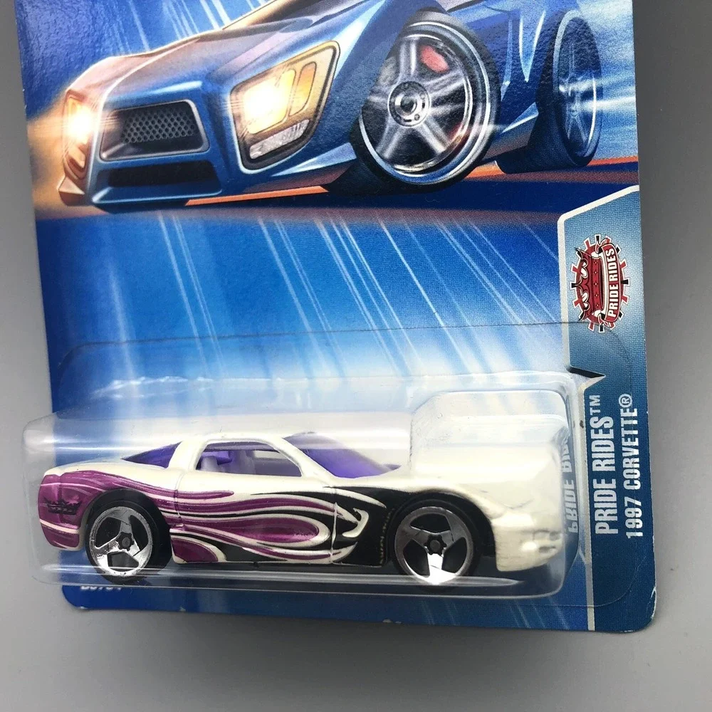 Hot Wheels Chevrolet Chevy Corvette 1997‎ Corvette Car Pride Rides Diecast #196